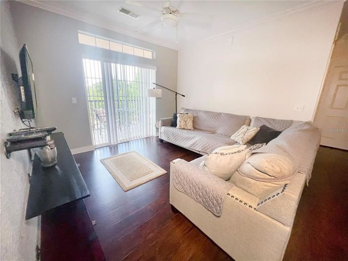 Image No.17-3 Bed Property for sale