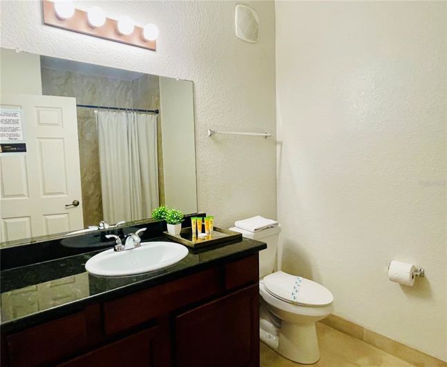 Image No.23-3 Bed Property for sale