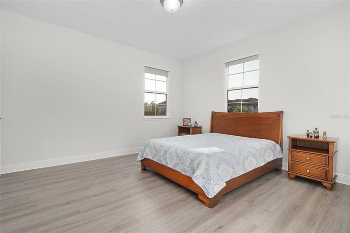 Image No.48-4 Bed House for sale