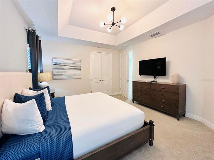 Image No.20-6 Bed House for sale