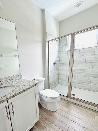 Image No.21-6 Bed House for sale