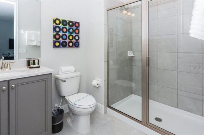 Image No.10-5 Bed House for sale