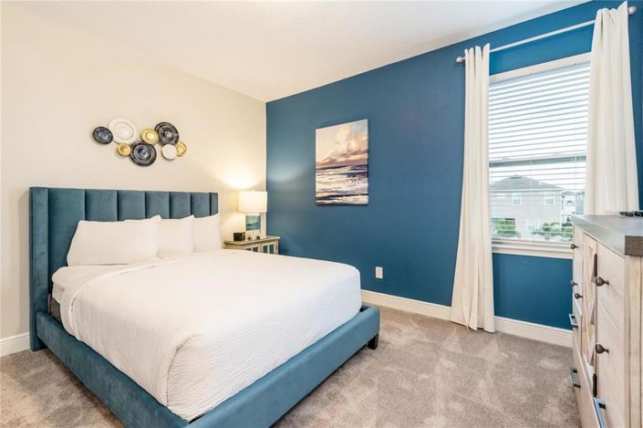 Image No.6-5 Bed House for sale