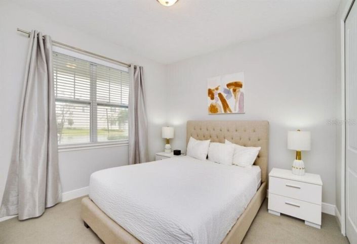 Image No.12-5 Bed House for sale