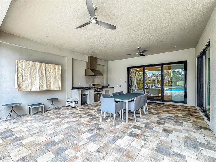 Image No.26-6 Bed House for sale