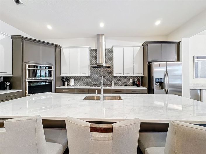 Image No.46-6 Bed House for sale