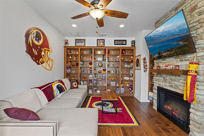 Image No.16-5 Bed House for sale