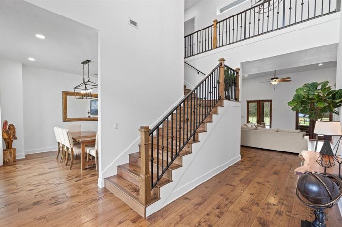 Image No.4-5 Bed House for sale