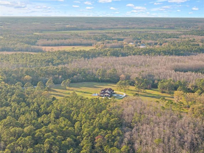 Image No.41-5 Bed House for sale