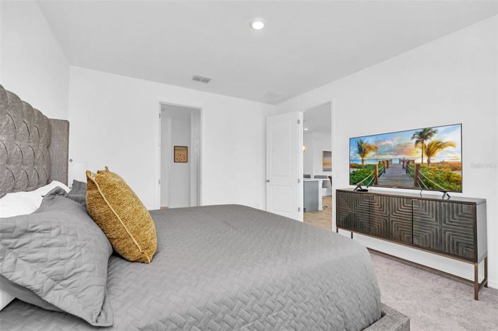 Image No.21-4 Bed Property for sale