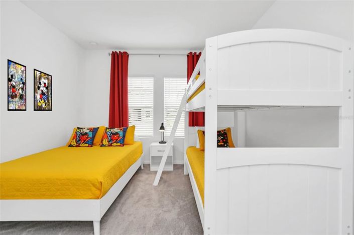 Image No.25-4 Bed House for sale