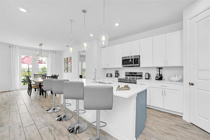 Image No.4-4 Bed House for sale