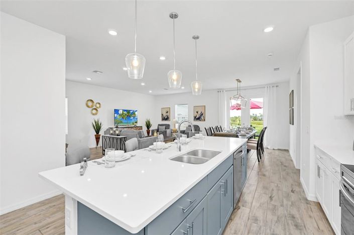 Image No.9-4 Bed Property for sale