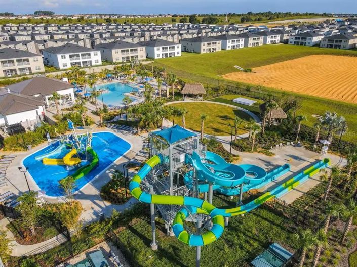 Image No.24-4 Bed Townhouse for sale