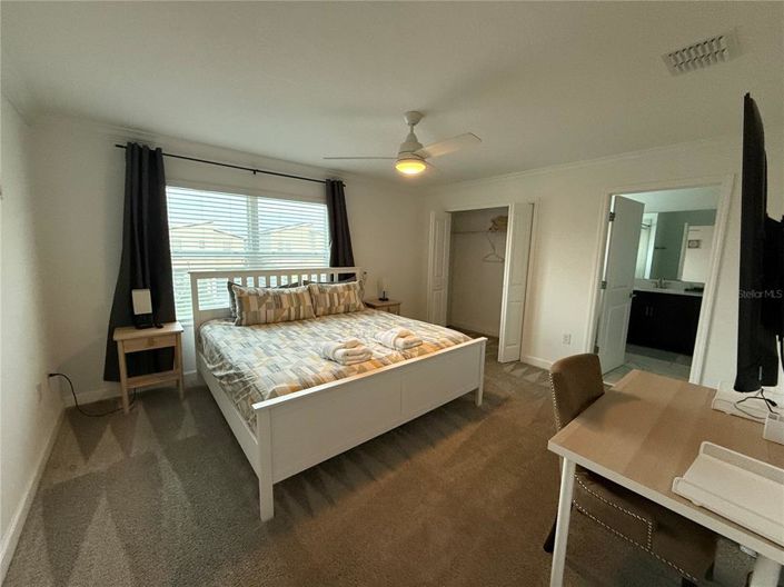 Image No.7-4 Bed Townhouse for sale