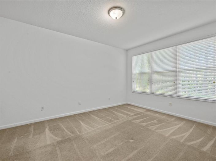 Image No.18-2 Bed Property for sale