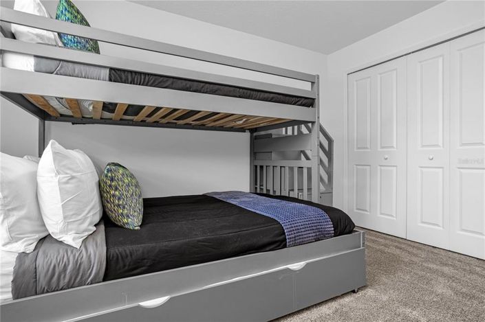 Image No.30-4 Bed Townhouse for sale