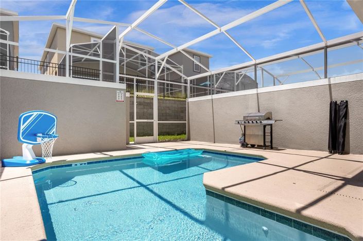 Image No.36-4 Bed Townhouse for sale