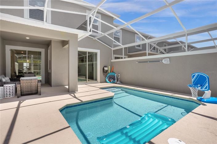 Image No.37-4 Bed Townhouse for sale