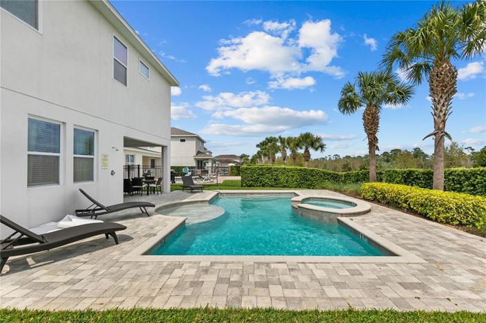 Image No.55-6 Bed House for sale