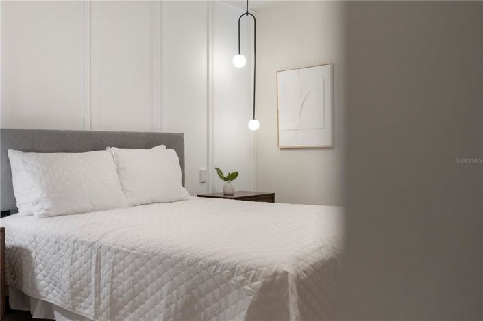 Image No.28-10 Bed Property for sale