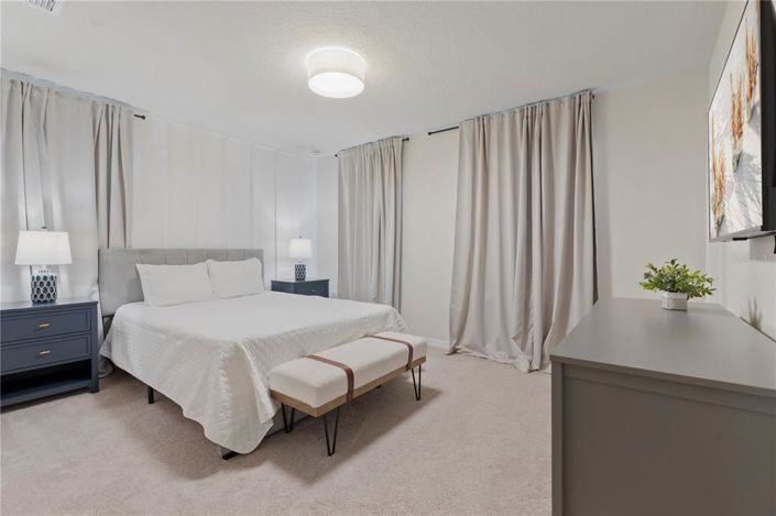 Image No.43-10 Bed Property for sale