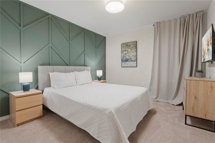 Image No.55-10 Bed Property for sale