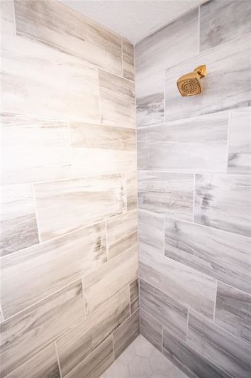 Image No.10-3 Bed Townhouse for sale