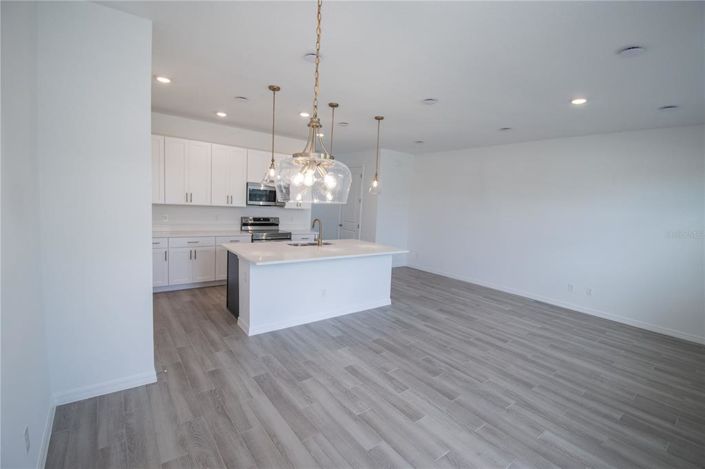 Image No.5-3 Bed Townhouse for sale