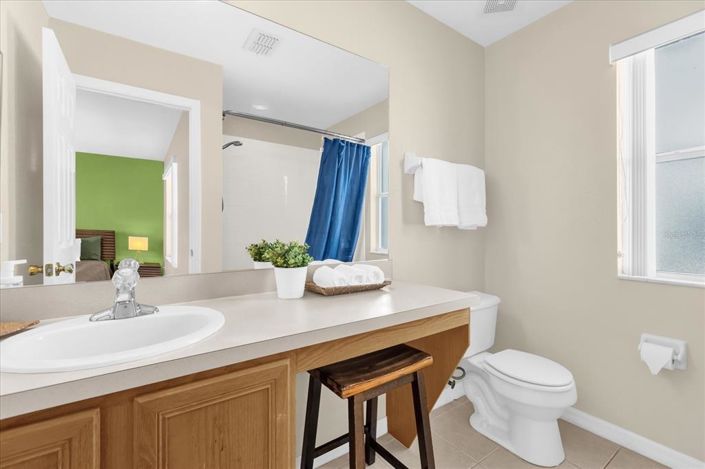 Image No.13-4 Bed Townhouse for sale