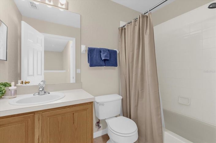 Image No.16-4 Bed Townhouse for sale