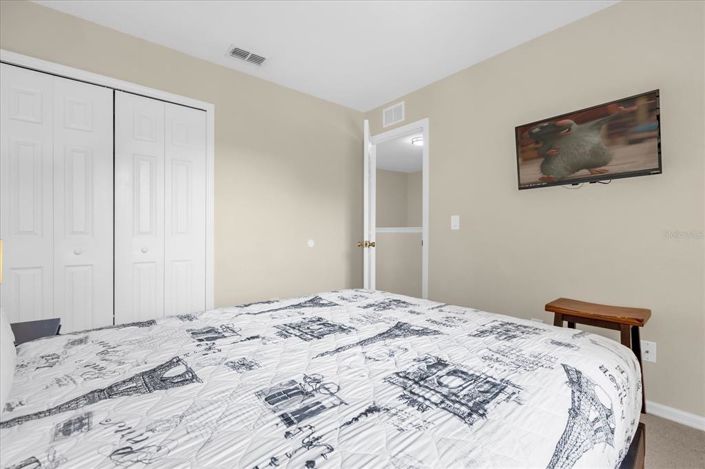 Image No.18-4 Bed Townhouse for sale