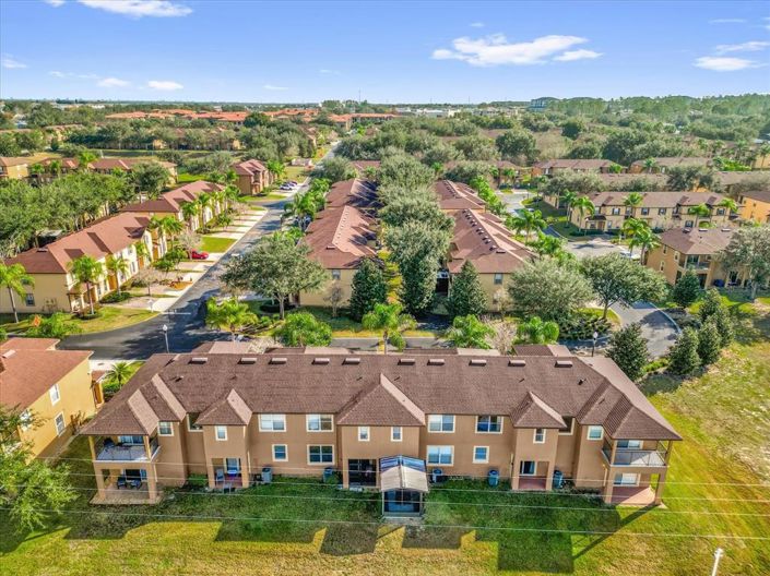 Image No.27-4 Bed Townhouse for sale