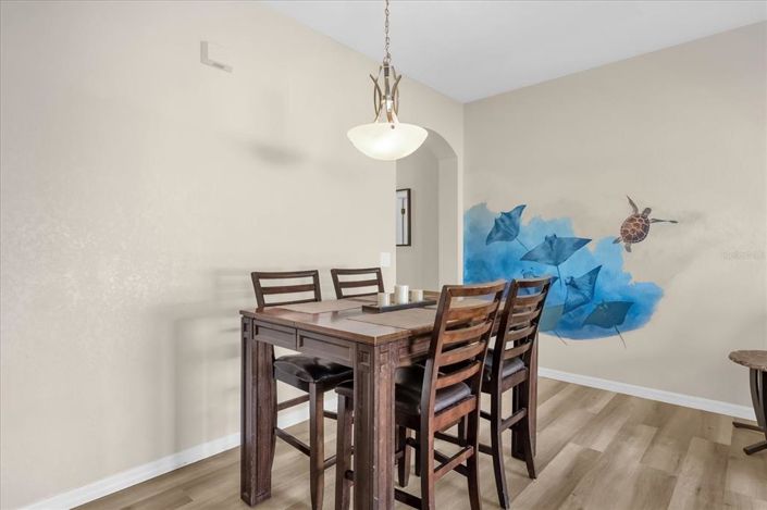 Image No.6-4 Bed Townhouse for sale