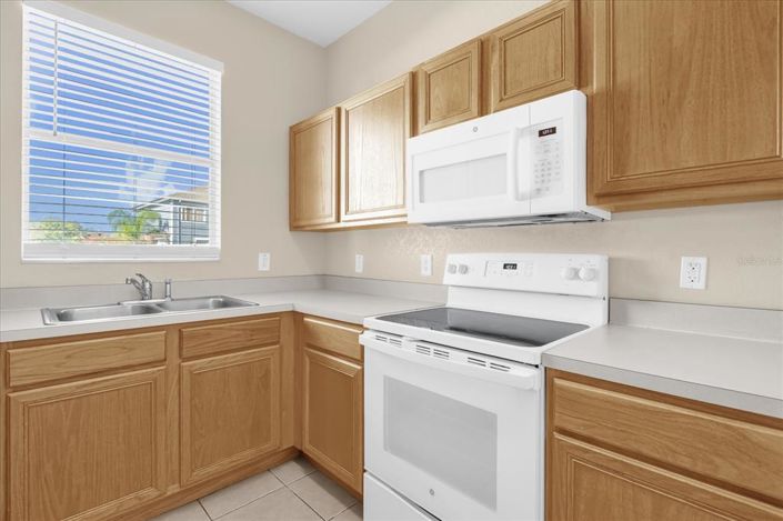 Image No.7-4 Bed Townhouse for sale