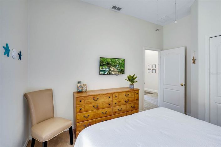 Image No.18-4 Bed Property for sale