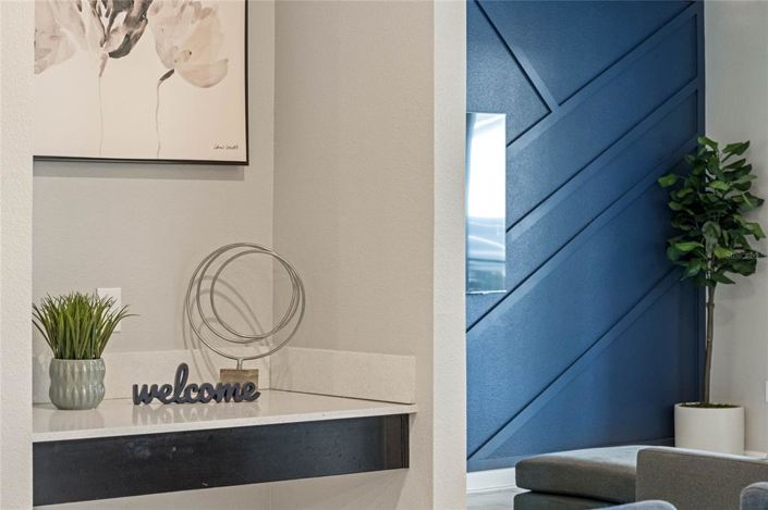 Image No.6-6 Bed Property for sale