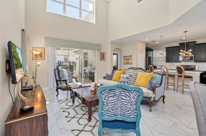 Image No.2-5 Bed Property for sale