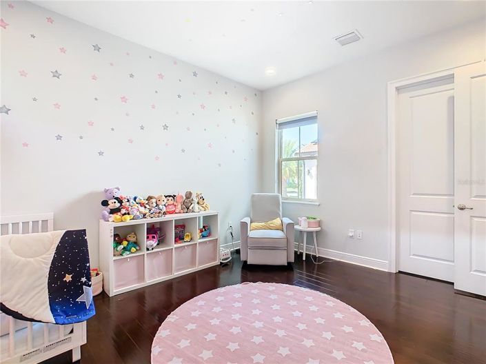 Image No.39-5 Bed House for sale