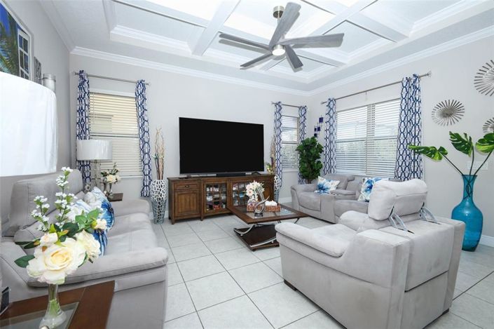 Image No.11-4 Bed House for sale