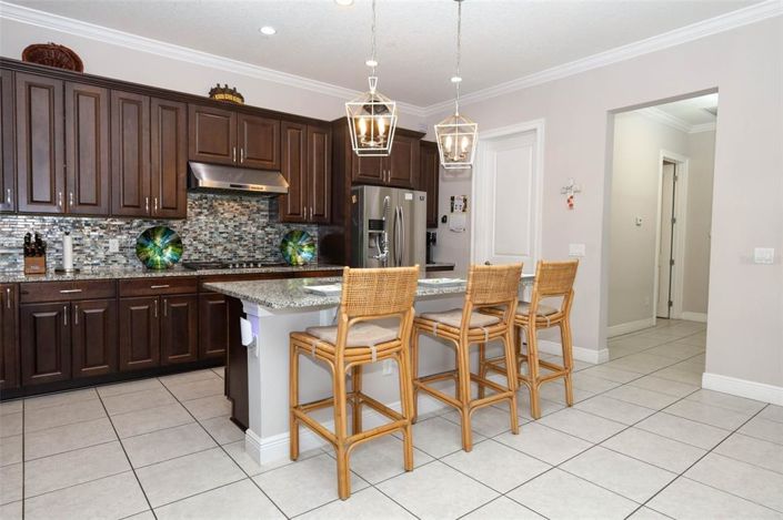 Image No.14-4 Bed House for sale