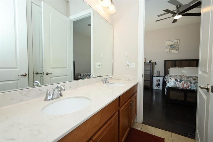 Image No.40-4 Bed House for sale