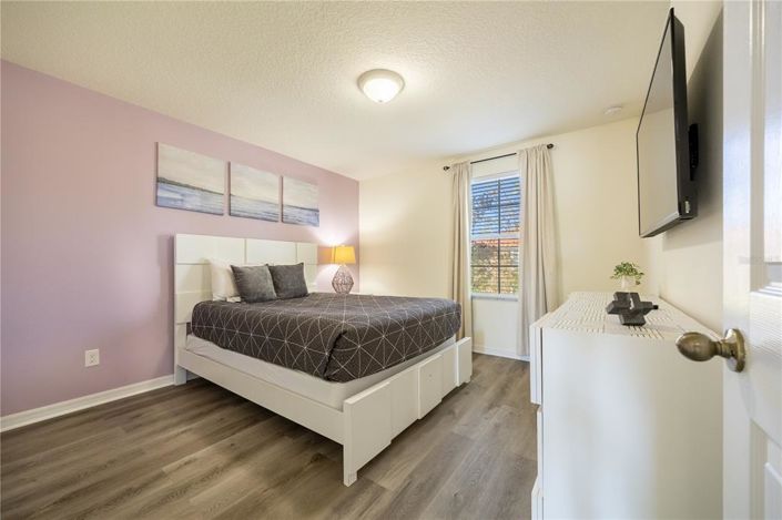 Image No.16-4 Bed Townhouse for sale