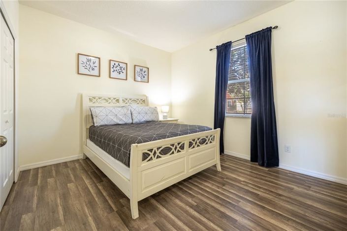 Image No.24-4 Bed Townhouse for sale