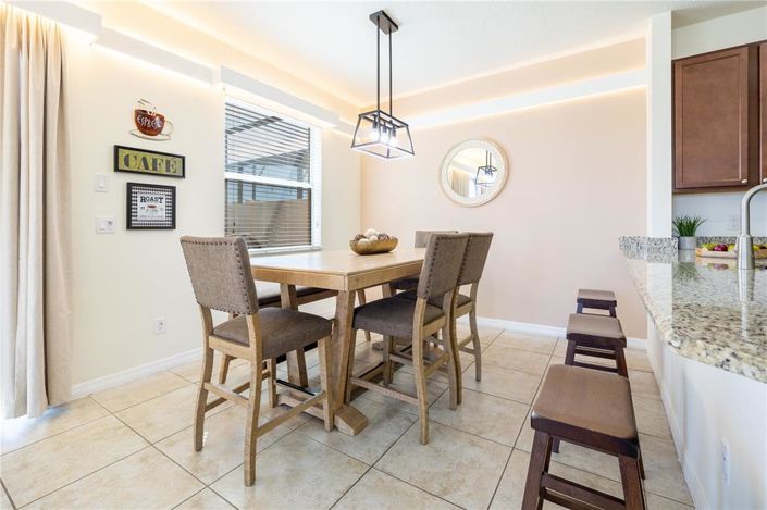 Image No.9-4 Bed Townhouse for sale