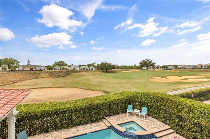 Image No.3-5 Bed House for sale