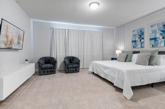 Image No.18-4 Bed Townhouse for sale