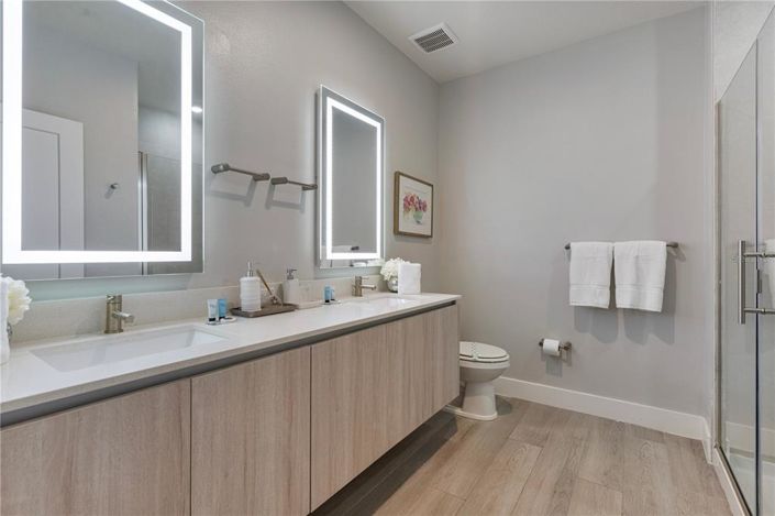 Image No.28-4 Bed Townhouse for sale