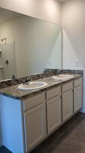 Image No.30-3 Bed House for sale