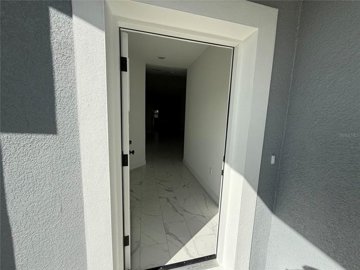 fo628045704